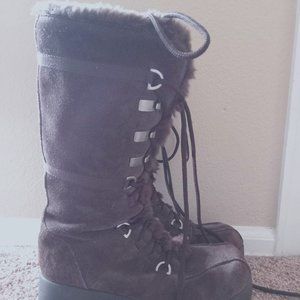 Report Sleigh Brown Suede Leather Faux Fur Snow Boots Zipper Lace-Up SIZE 8
